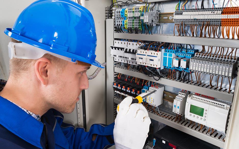 électricien de maintenance Thomery